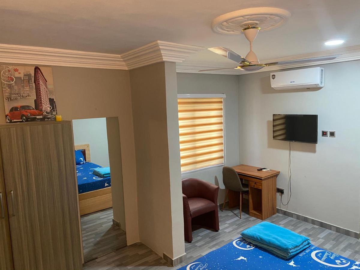 Bonsukoda Lodge Madina Екстериор снимка