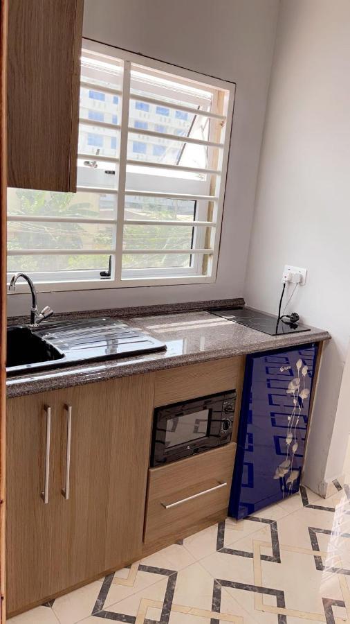 Bonsukoda Lodge Madina Екстериор снимка