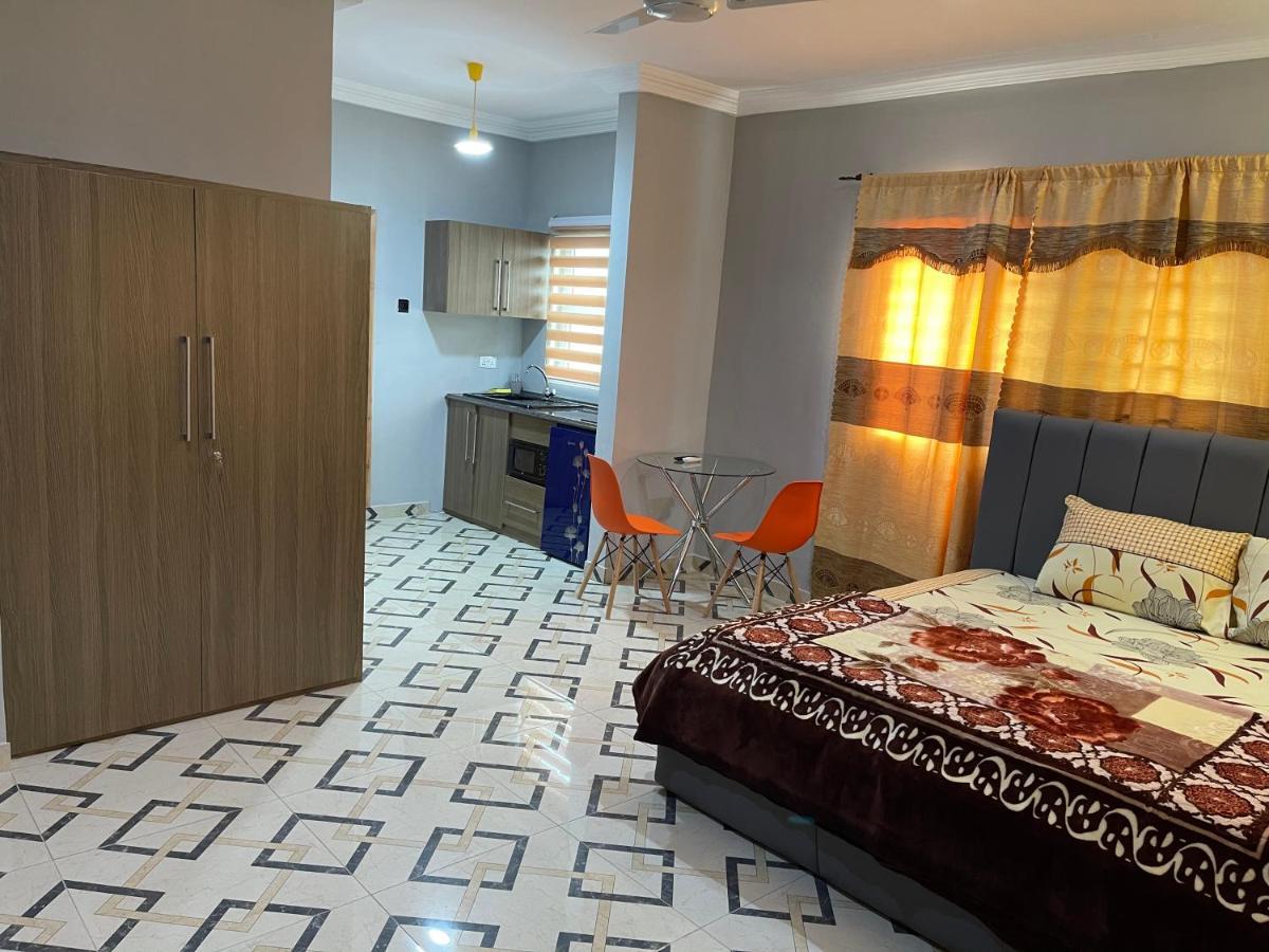 Bonsukoda Lodge Madina Екстериор снимка